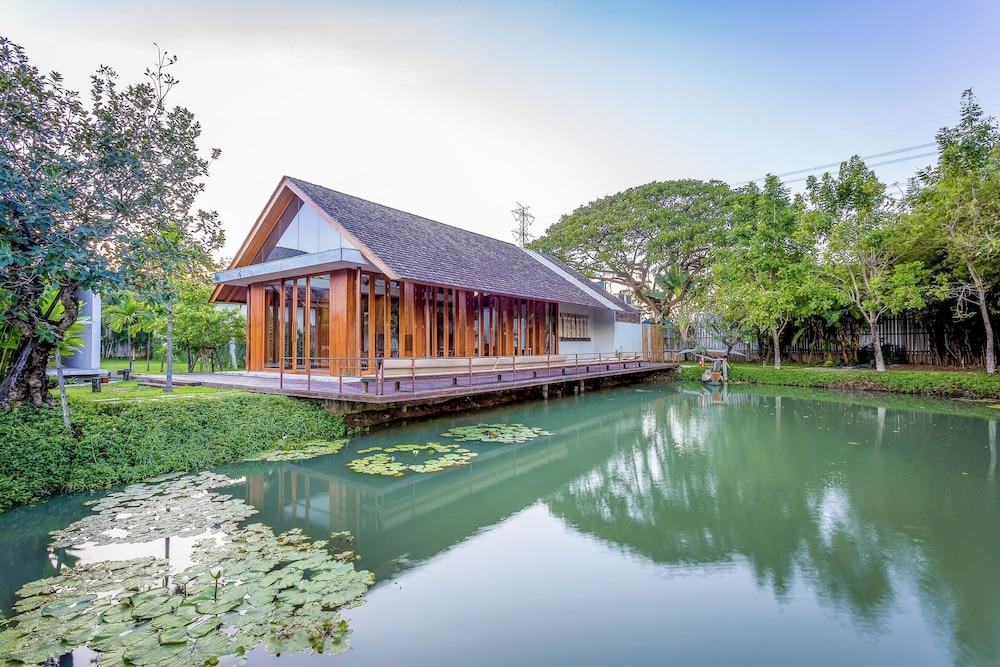 Into The Forest Resort Bangkok Exterior foto