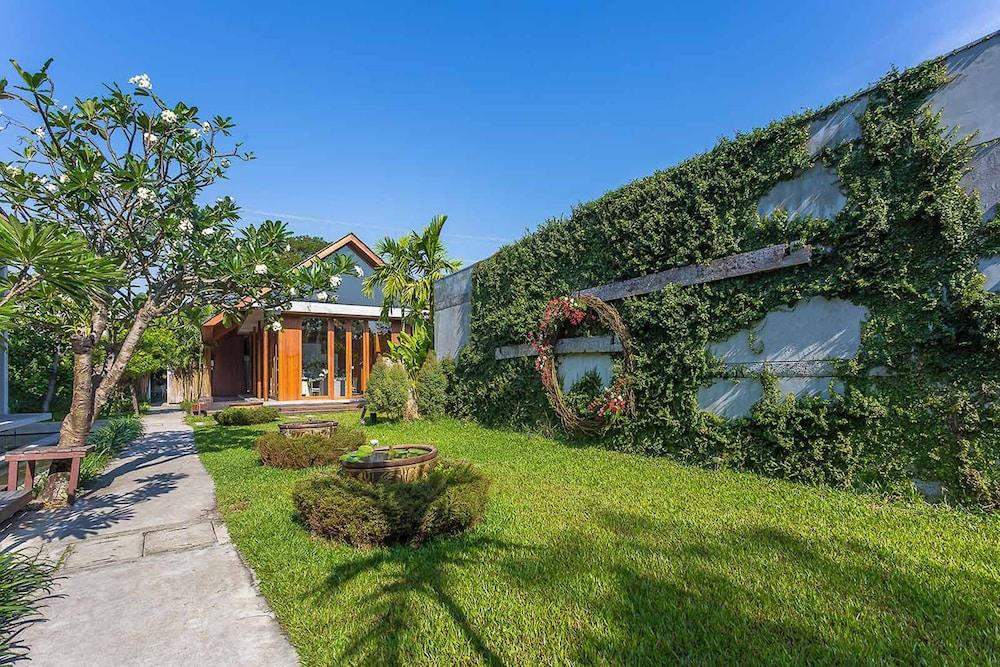 Into The Forest Resort Bangkok Exterior foto